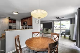 2110 Woodview Dr, Raleigh, NC 27604 - Photo 10