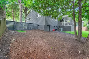 2110 Woodview Dr, Raleigh, NC 27604 - Photo 34