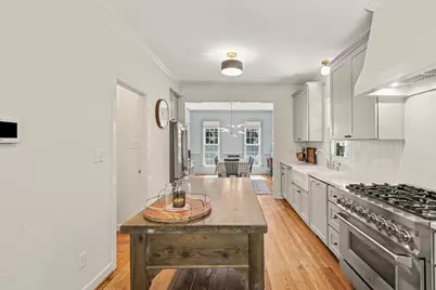 2536 Ashley Court, Raleigh, NC 27607 - Photo 10