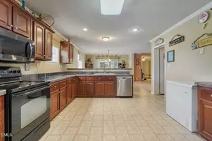 412 Joe Collins Rd, Lillington, NC 27546 - Photo 16