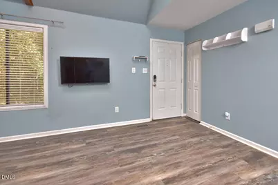 8 Tiffany Place, Durham, NC 27705 - Photo 8
