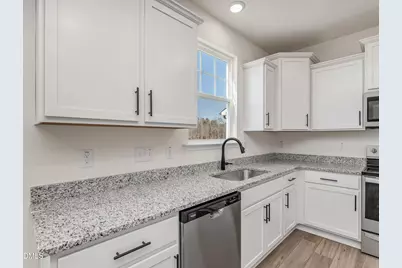 718 Old Station Point, Angier, NC 27501 - Photo 8