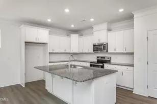 104 Arundel Dr, Archer Lodge, NC 27527 - Photo 8