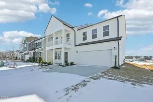 836 Old Station Point, Angier, NC 27501 - Photo 4