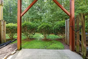 2806 Wyntercrest Ln, Durham, NC 27713 - Photo 34