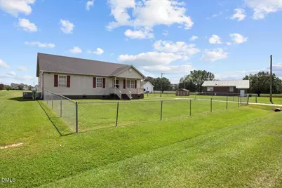 7032 Kingswood Circle, Stantonsburg, NC 27883 - Photo 6