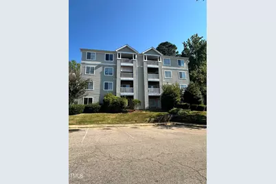 1221 University Court #304, Raleigh, NC 27606 - Photo 2