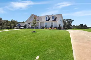 60 Claude Crk Dr, Smithfield, NC 27577 - Photo 2