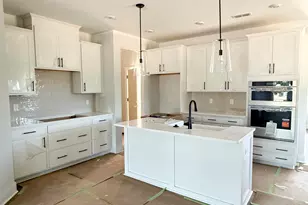2112 Shaded Knoll Rd, Cary, NC 27519 - Photo 8