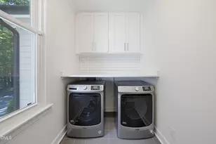 8 Sedgewood Rd, Chapel Hill, NC 27514 - Photo 20