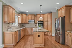 5716 Highcroft Dr, Cary, NC 27519 - Photo 18