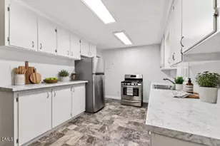 1006 Barbara Dr, Garner, NC 27529 - Photo 10