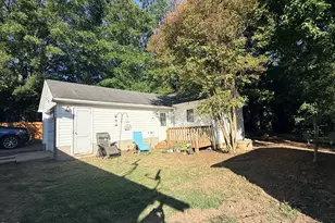 107 N Morgan St, Roxboro, NC 27573 - Photo 68