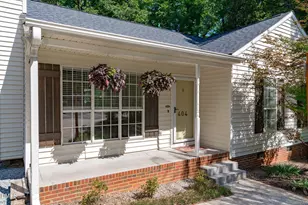 404 Thornwall Ct, Holly Springs, NC 27540 - Photo 4
