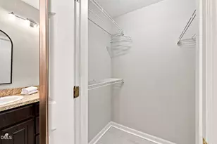 101 Marbury Ct, Cary, NC 27513 - Photo 32