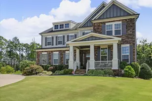 137 Treeline Ct, Holly Springs, NC 27540 - Photo 1