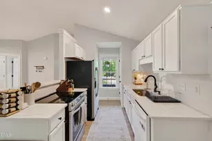 636 Harris Point Way, Wake Forest, NC 27587 - Photo 8
