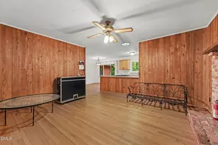 102 Webb Dr, Carrboro, NC 27510 - Photo 12