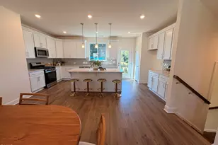 133 Midtown Rows Wy, Fuquay-Varina, NC 27526 - Photo 2