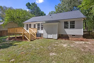 100 Southland Drive, Zebulon, NC 27597 - Photo 24