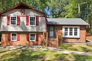 507 Sussex Ave, Sanford, NC 27330 - Photo 2