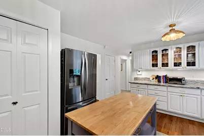 5320 Cherrycrest Court, Raleigh, NC 27609 - Photo 18