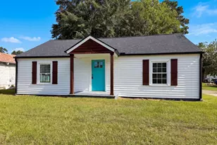 2202 Erwin Rd, Dunn, NC 28334 - Photo 1