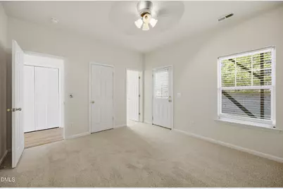 316 Linden Park Lane, Cary, NC 27519 - Photo 4