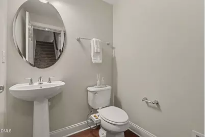 10510 Sablewood Drive #109, Raleigh, NC 27617 - Photo 16