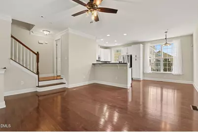 10510 Sablewood Drive #109, Raleigh, NC 27617 - Photo 8
