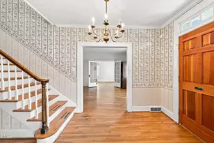 160 W Young Ave, Henderson, NC 27536 - Photo 4