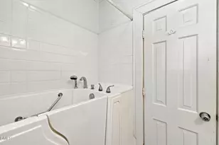 160 W Young Ave, Henderson, NC 27536 - Photo 32