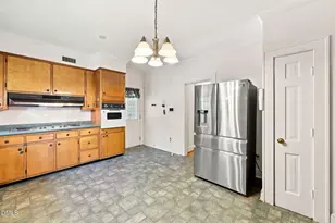 160 W Young Ave, Henderson, NC 27536 - Photo 14