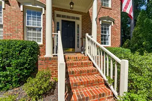 100 Arlen Park Pl, Holly Springs, NC 27540 - Photo 4