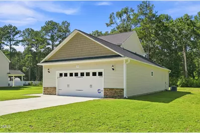 105 Forest Wood Drive, Salemburg, NC 28385 - Photo 4