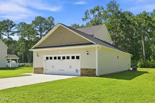 105 Forest Wood Dr, Salemburg, NC 28385 - Photo 4