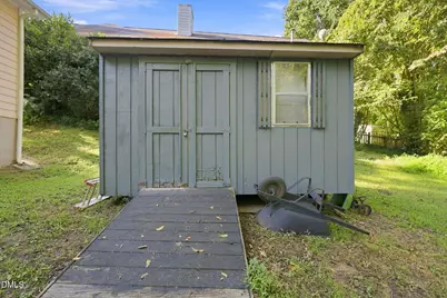 317 Wilson Street, Graham, NC 27253 - Photo 14