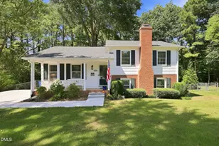 1120 Shetland Ct, Raleigh, NC 27609 - Photo 1