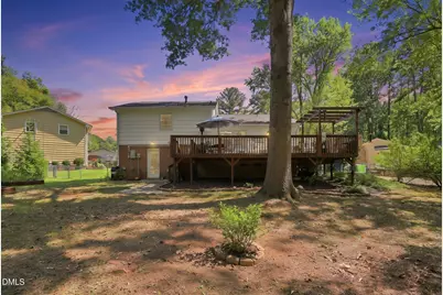 1120 Shetland Court, Raleigh, NC 27609 - Photo 10