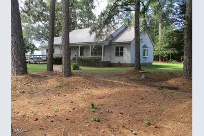 505 N East Street, Roseboro, NC 28382 - Photo 2