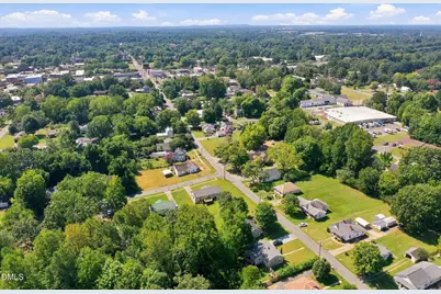 615 N 4th Street, Mebane, NC 27302 - Photo 34