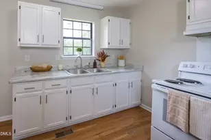 60 White Woods Rd, Roseboro, NC 28382 - Photo 6