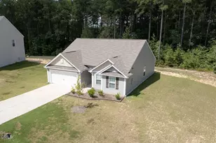 92 Chedworth Dr, Angier, NC 27501 - Photo 2