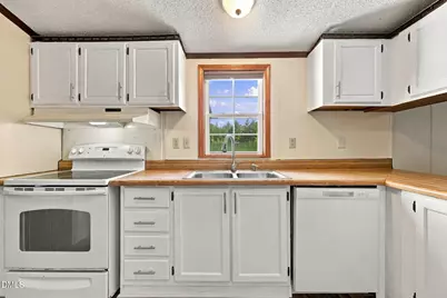 630 Southerland Road, Clayton, NC 27527 - Photo 8