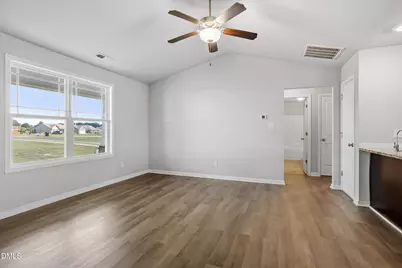 140 Denning Farms Lane, Benson, NC 27504 - Photo 6