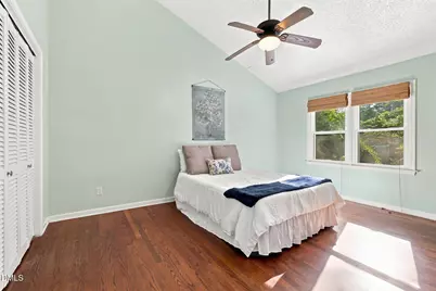 4904 Brookhurst Place, Raleigh, NC 27609 - Photo 38