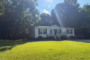 12581 South St, Whitakers, NC 27891 - Photo 4