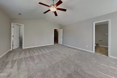 138 Hunterwood Place, Benson, NC 27504 - Photo 6