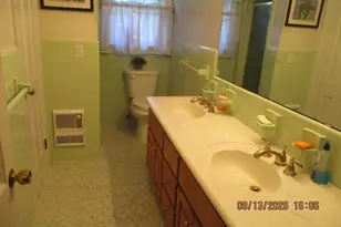 502 Lafayette St, Clinton, NC 28328 - Photo 16