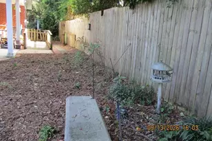 502 Lafayette St, Clinton, NC 28328 - Photo 4